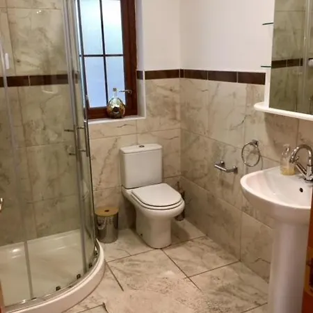 Feriehus Island Hill House, Beautiful, Modern, 6 Bed Killybegs