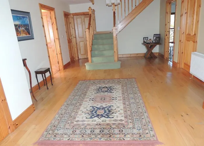 Island Hill House, Beautiful, Modern, 6 Bed 킬리벡스