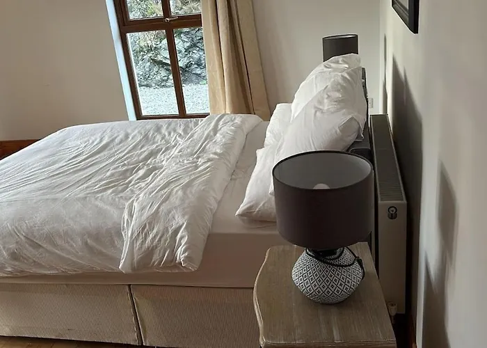 Island Hill House, Beautiful, Modern, 6 Bed 펜션