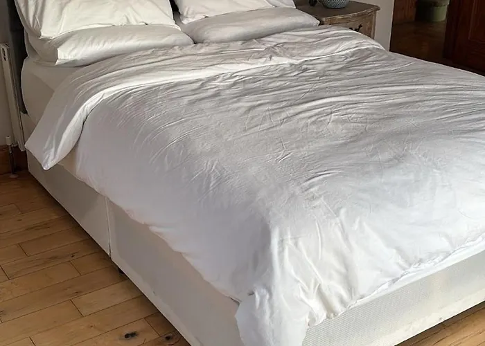 Island Hill House, Beautiful, Modern, 6 Bed * 킬리벡스