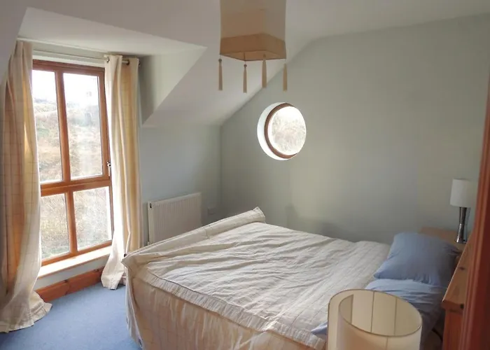 Island Hill House, Beautiful, Modern, 6 Bed * 킬리벡스