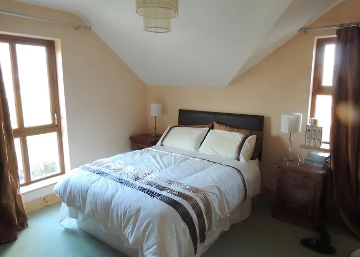 Island Hill House, Beautiful, Modern, 6 Bed