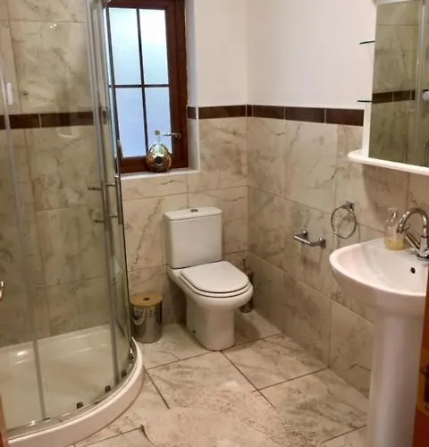 펜션 Island Hill House, Beautiful, Modern, 6 Bed 킬리벡스